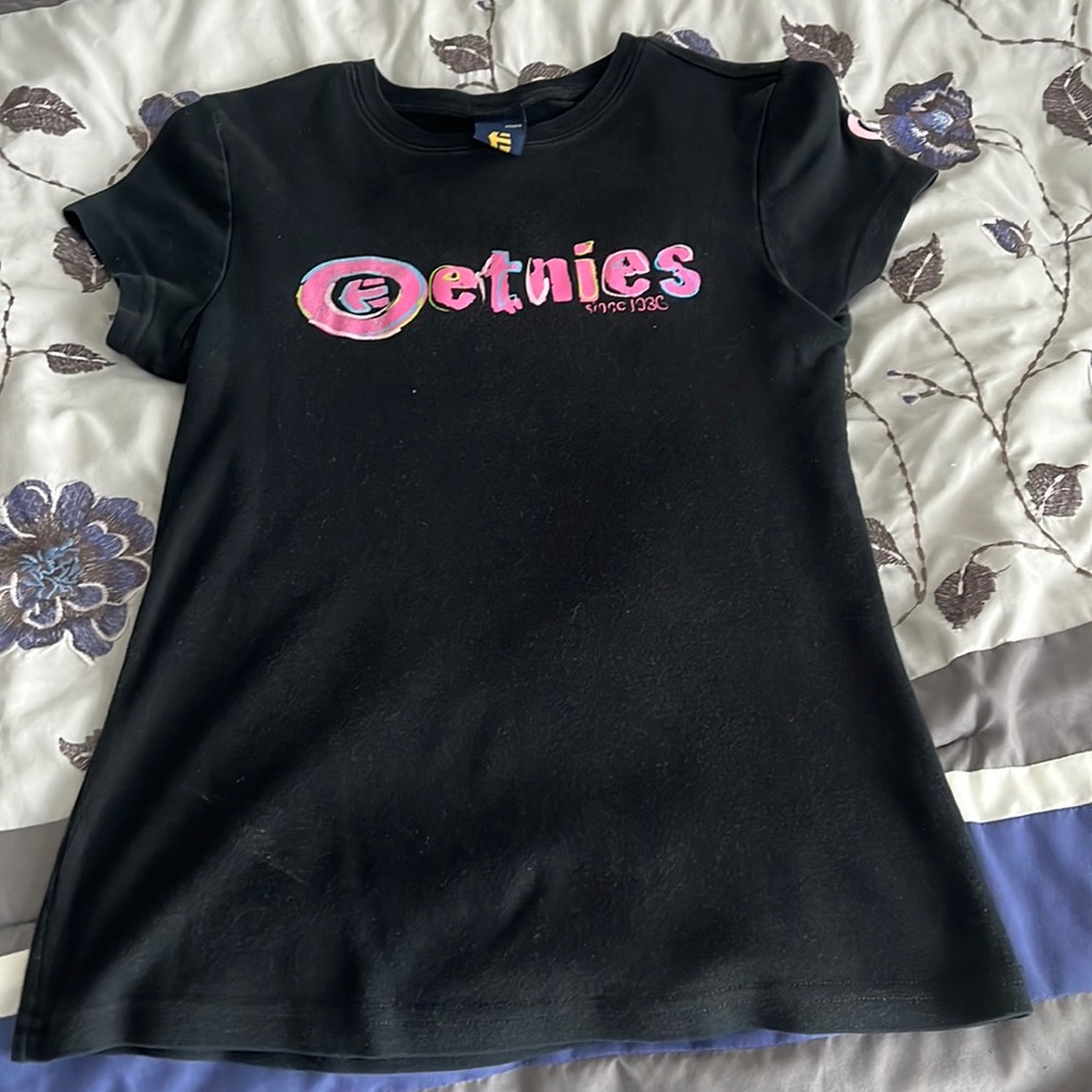 Y2K Etnies Skate Shirt Juniors Medium